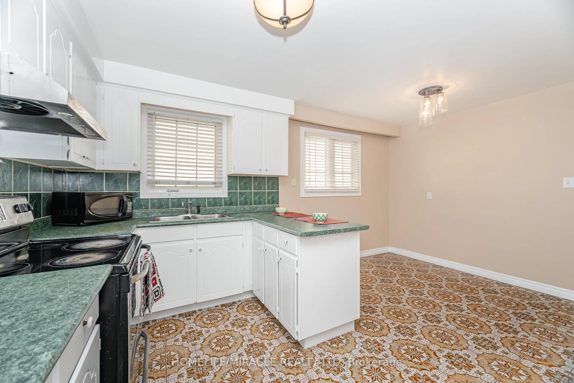 Photo 13 of 56 Norbert Road, Brampton, Brampton South — HOMEH