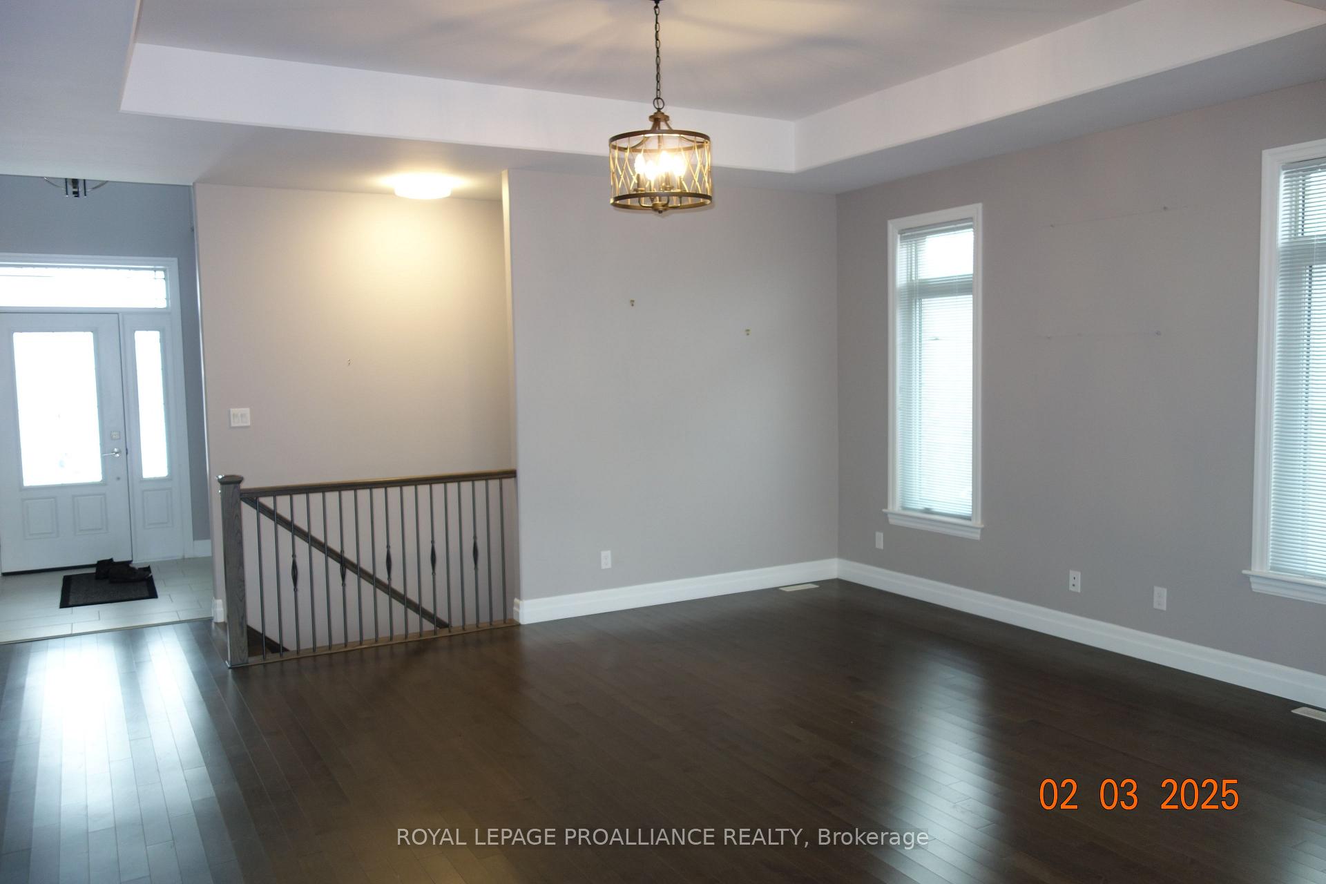 Photo 8 of 31 Hummingbird Drive, Belleville, Thurlow Ward — HOMEH