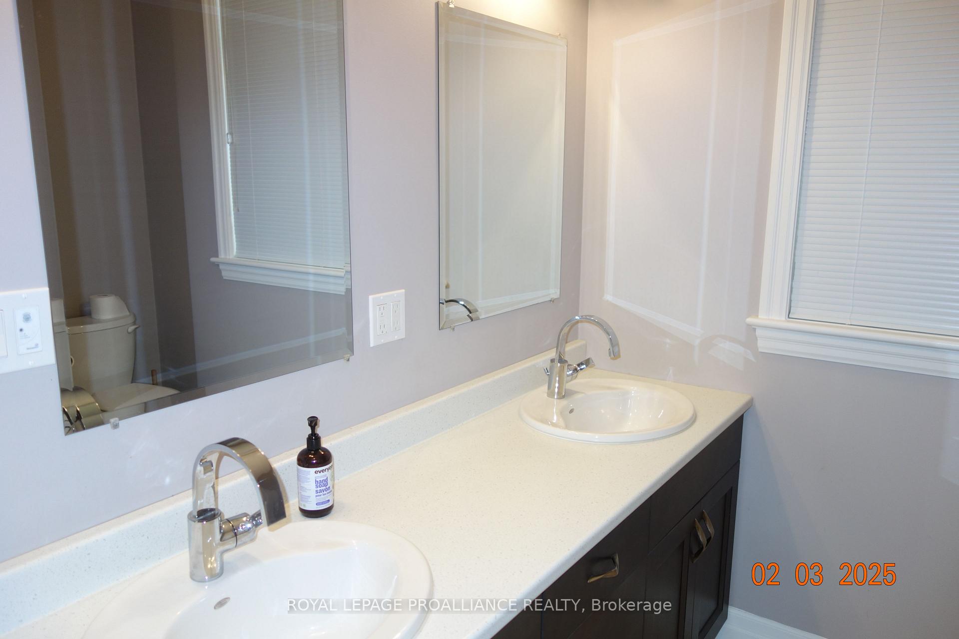 Photo 12 of 31 Hummingbird Drive, Belleville, Thurlow Ward — HOMEH