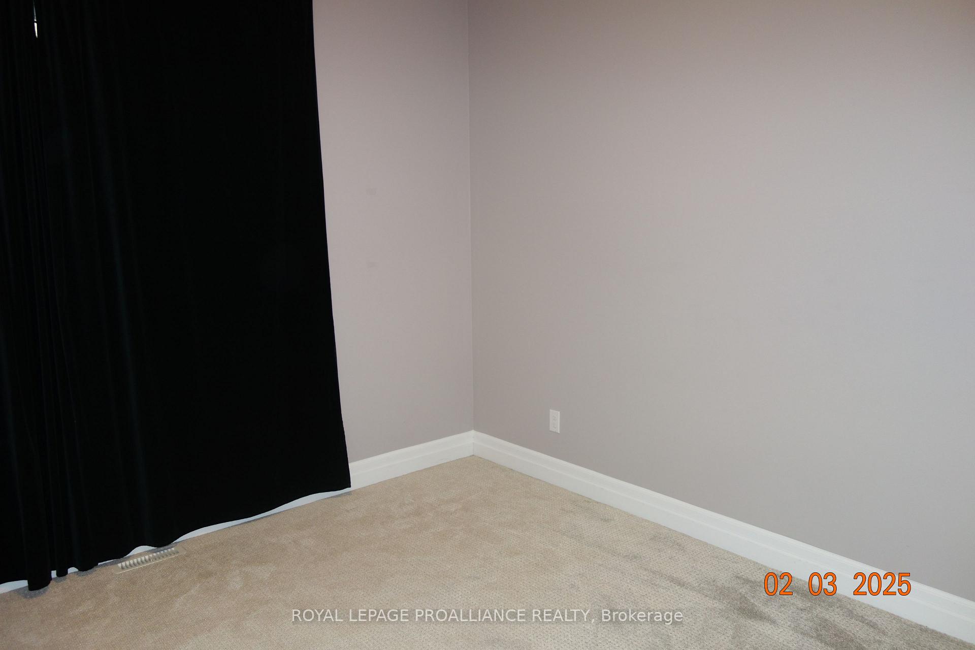 Photo 18 of 31 Hummingbird Drive, Belleville, Thurlow Ward — HOMEH