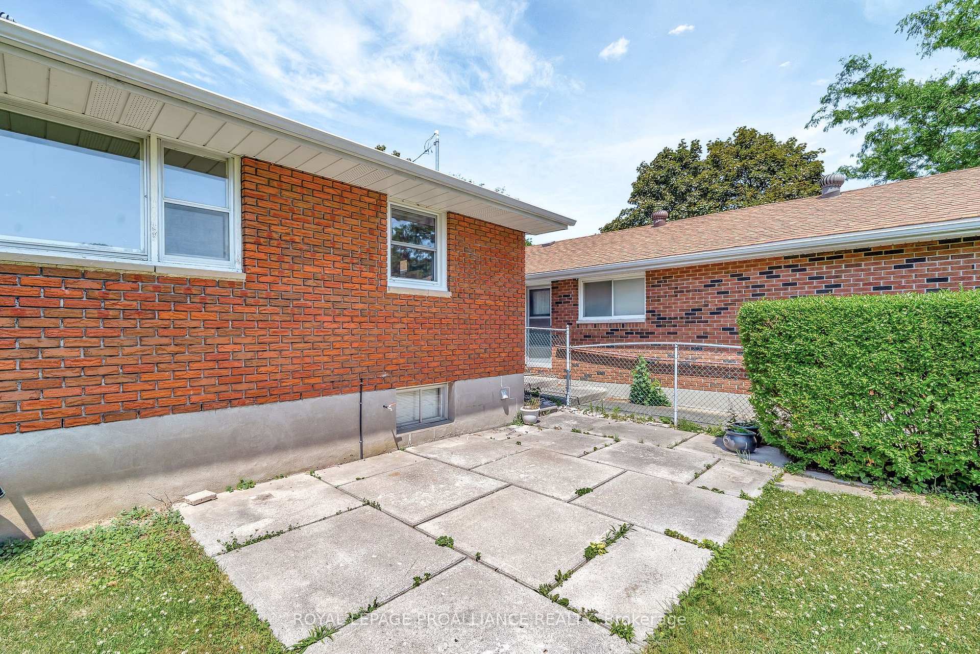 Photo 31 of 19 Lee Avenue, Belleville, Belleville Ward — HOMEH