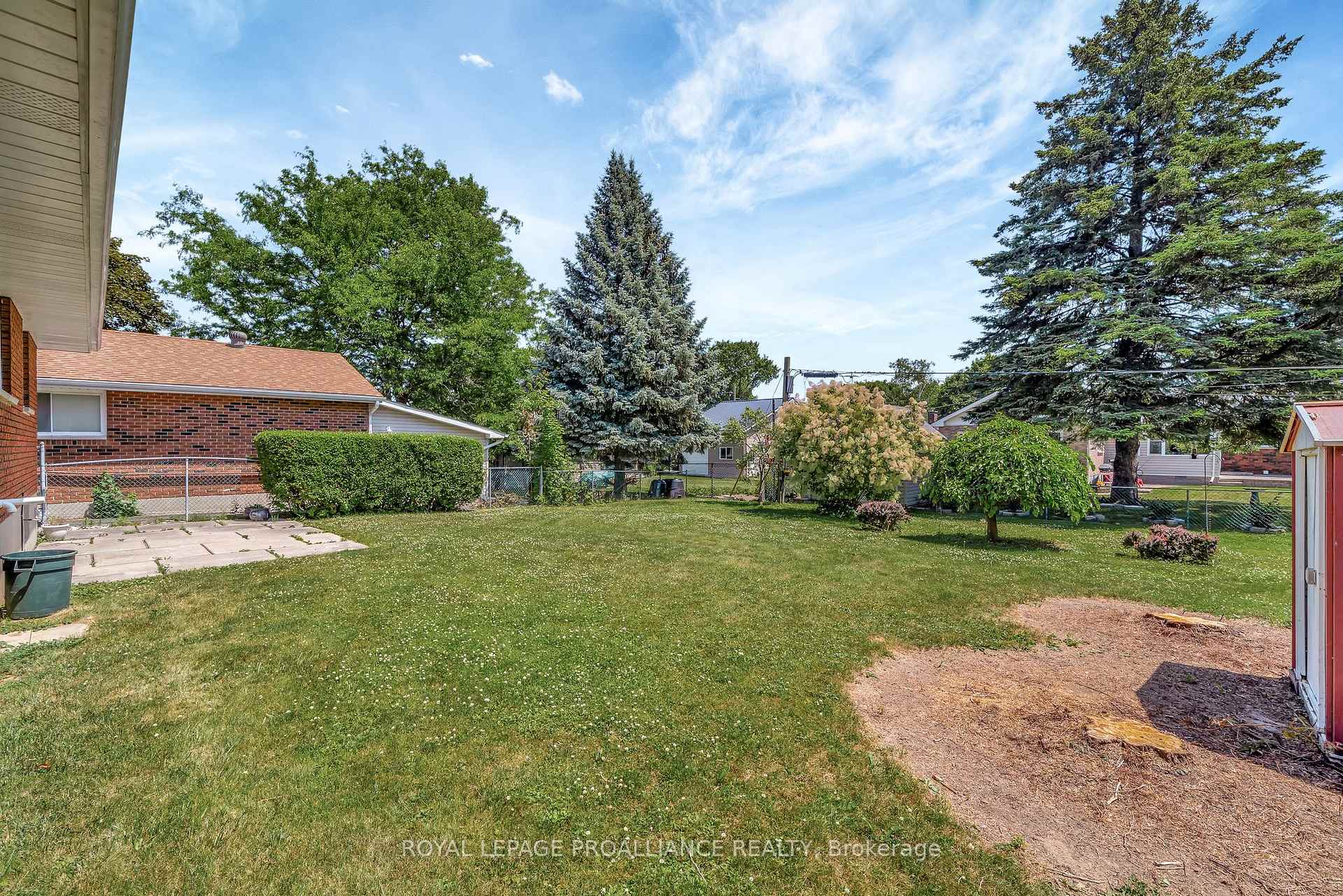 Photo 33 of 19 Lee Avenue, Belleville, Belleville Ward — HOMEH