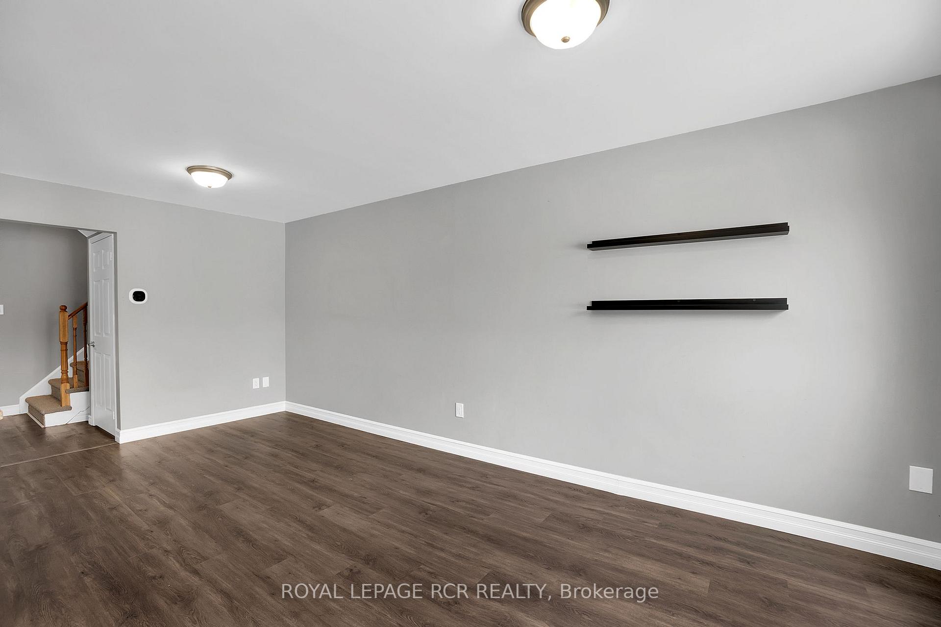 Photo 14 of 41 Ironhorse Crescent, Caledon, Bolton West — HOMEH