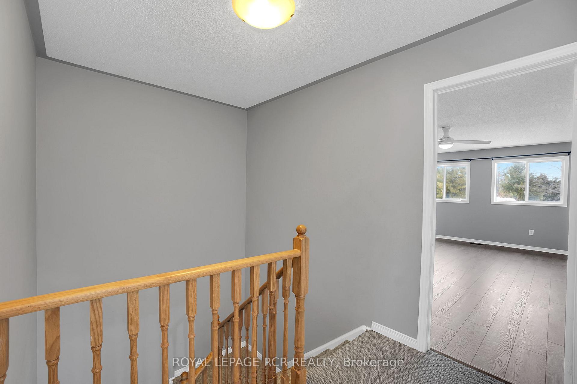 Photo 19 of 41 Ironhorse Crescent, Caledon, Bolton West — HOMEH