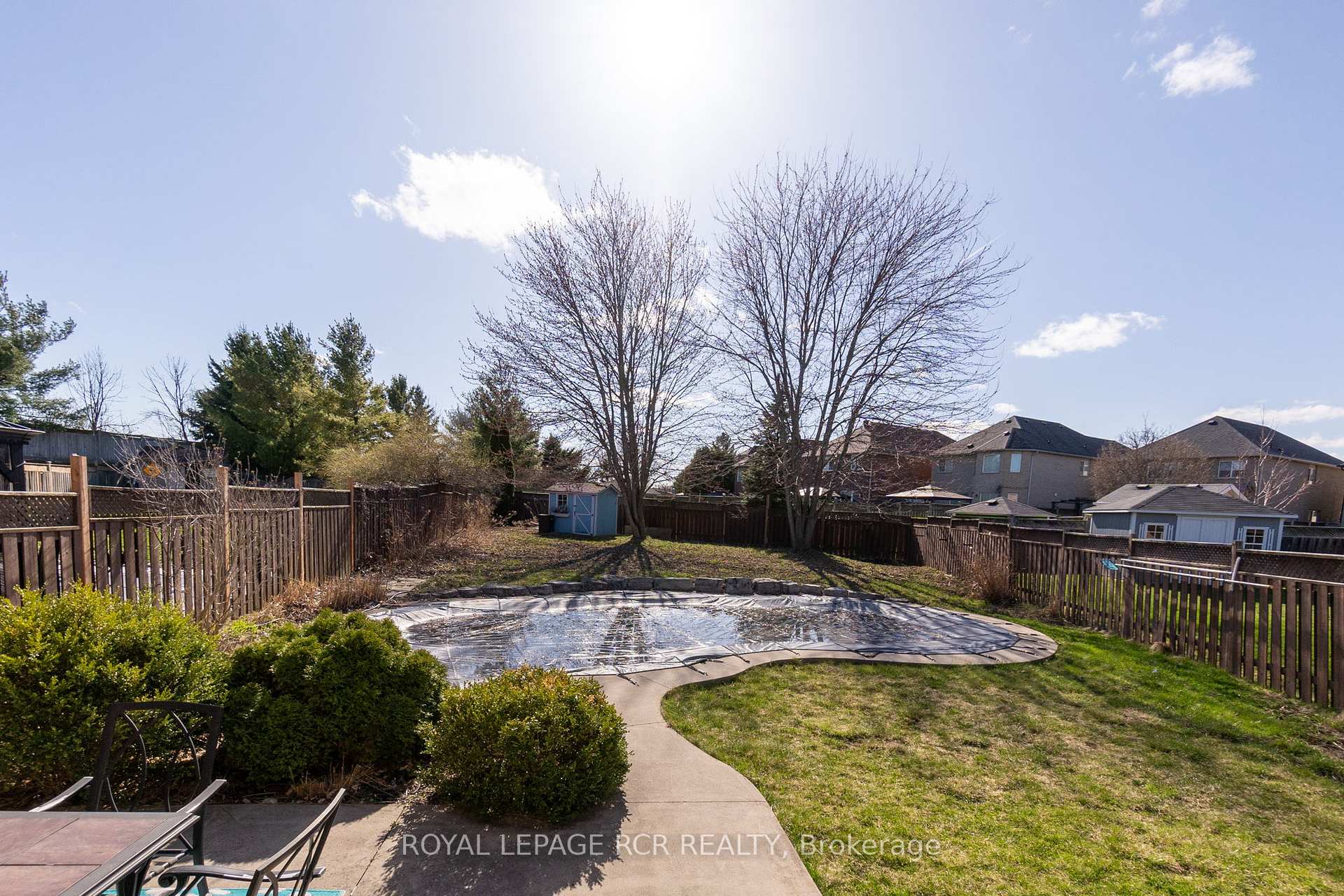 Photo 37 of 41 Ironhorse Crescent, Caledon, Bolton West — HOMEH