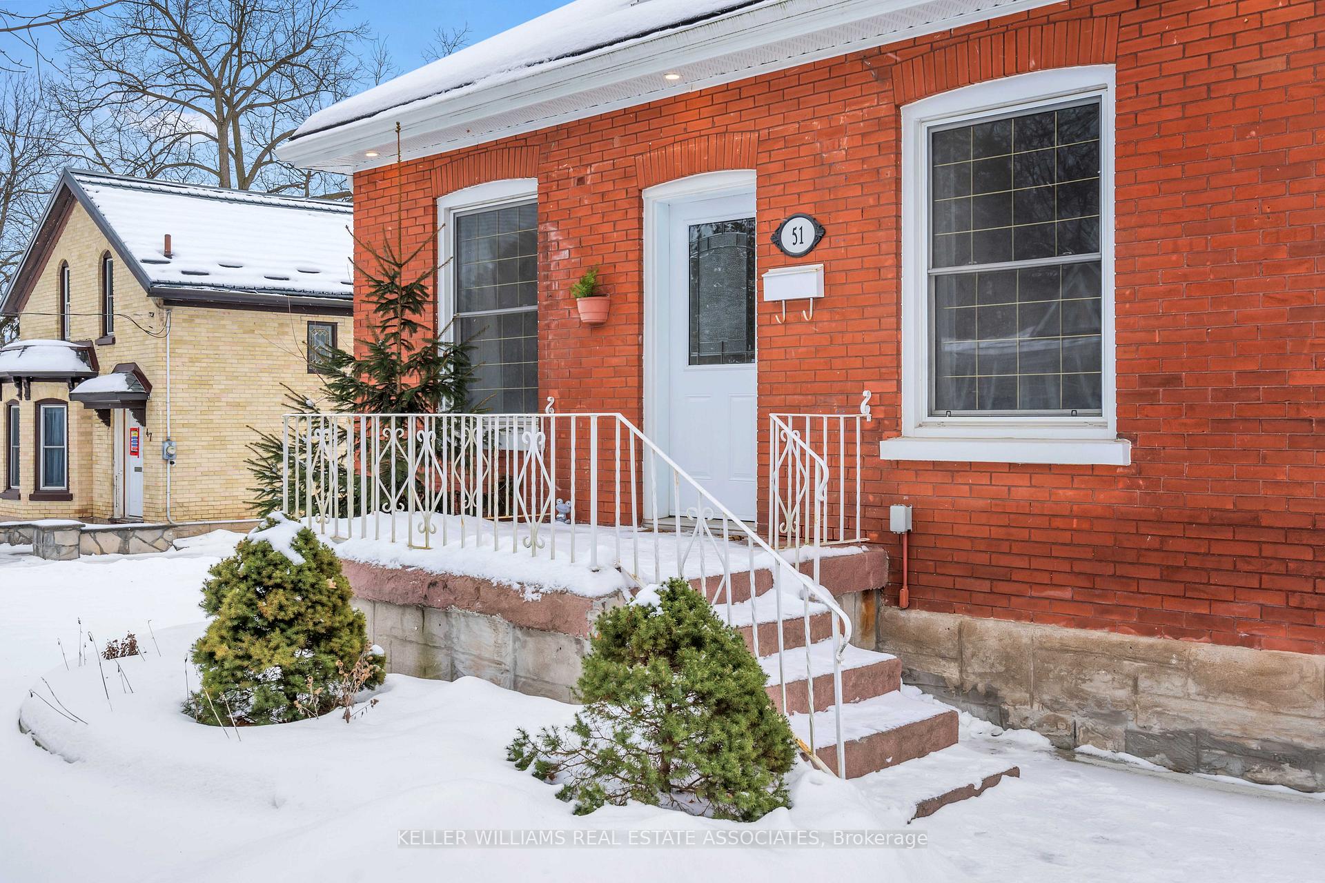 Photo 2 of 51 Crombie Street, Cambridge — HOMEH