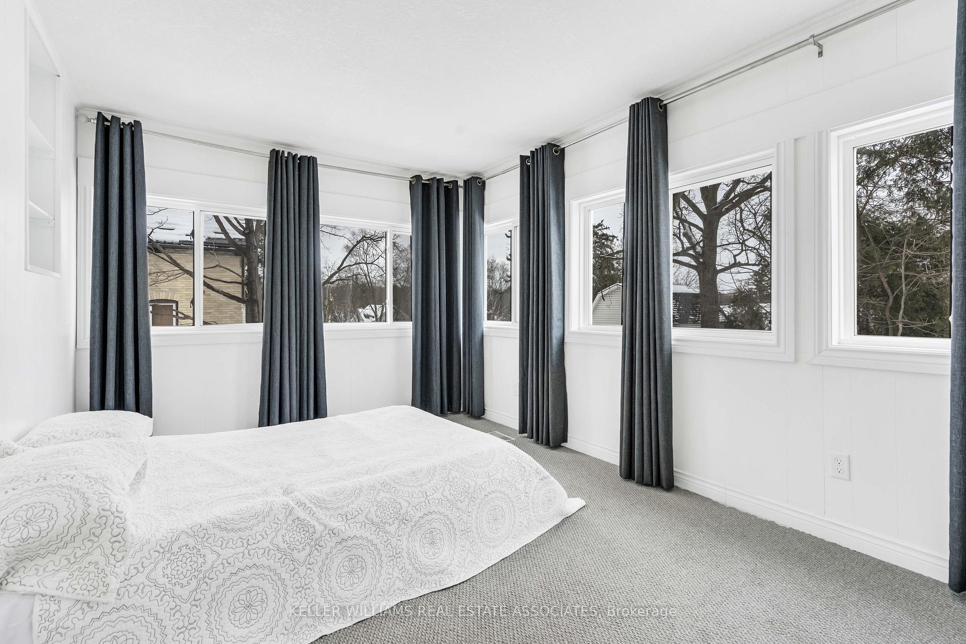 Photo 4 of 51 Crombie Street, Cambridge — HOMEH