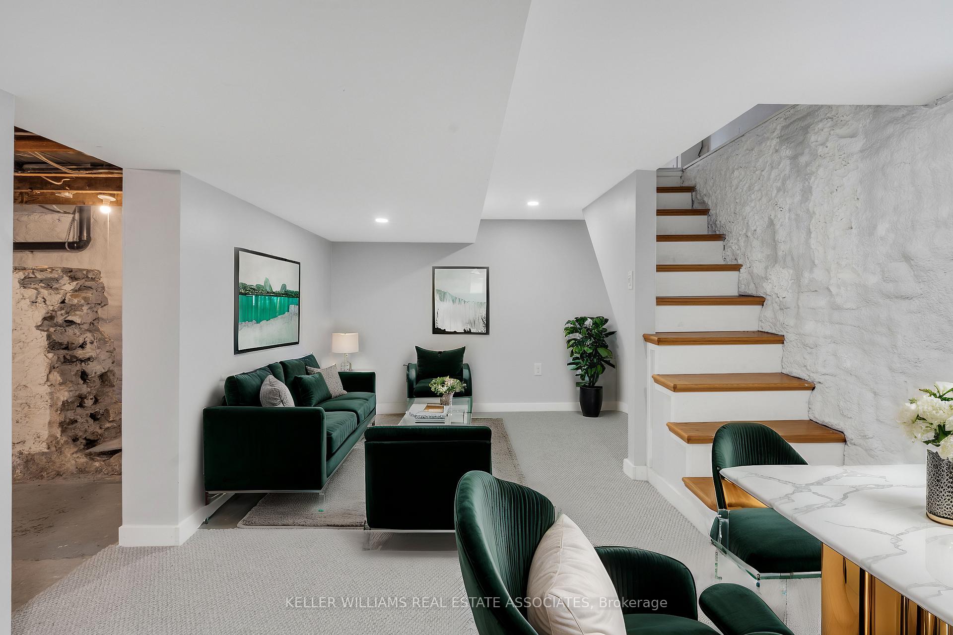 Photo 20 of 51 Crombie Street, Cambridge — HOMEH