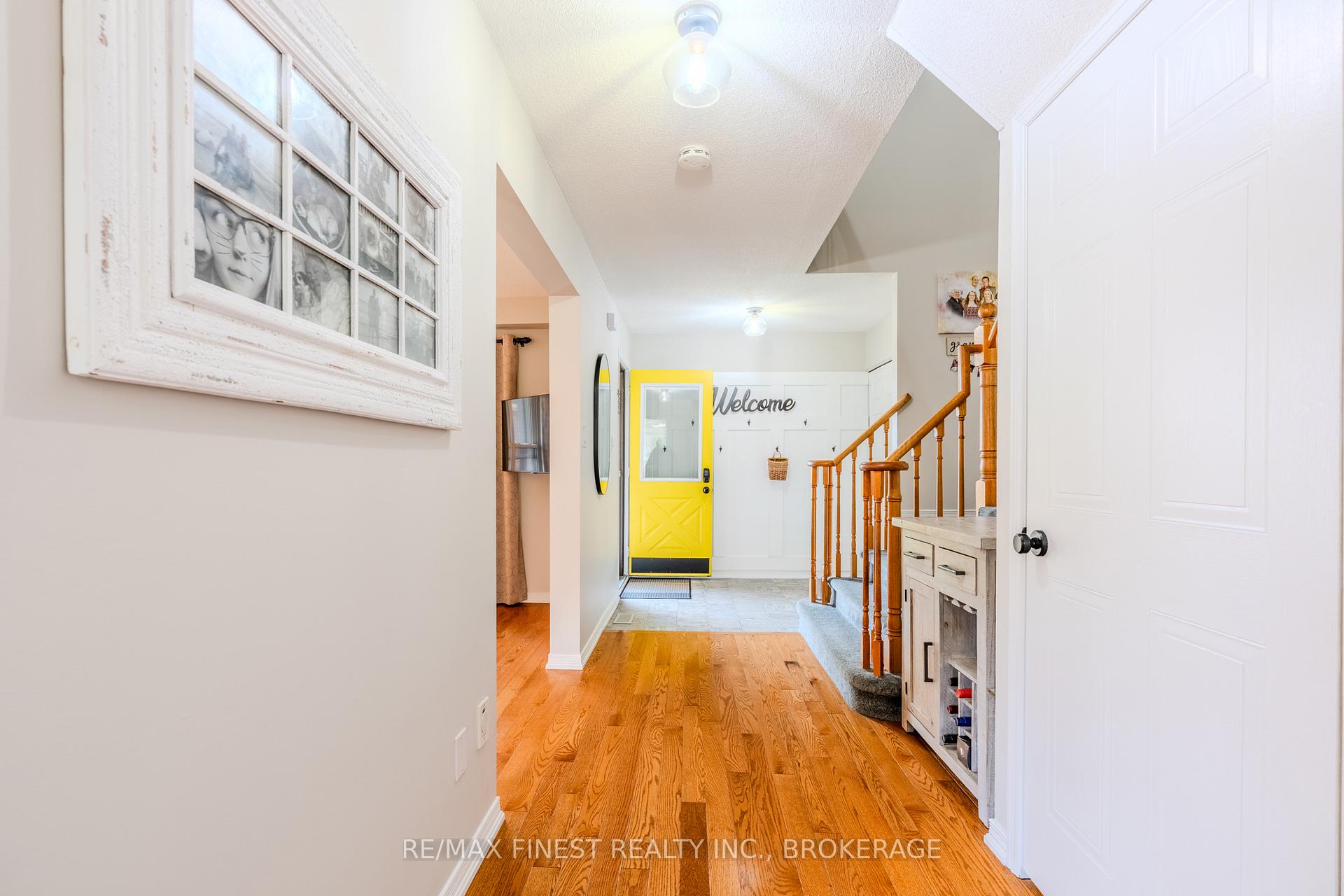 Photo 12 of 128 Reed Drive, Ajax, Central — HOMEH