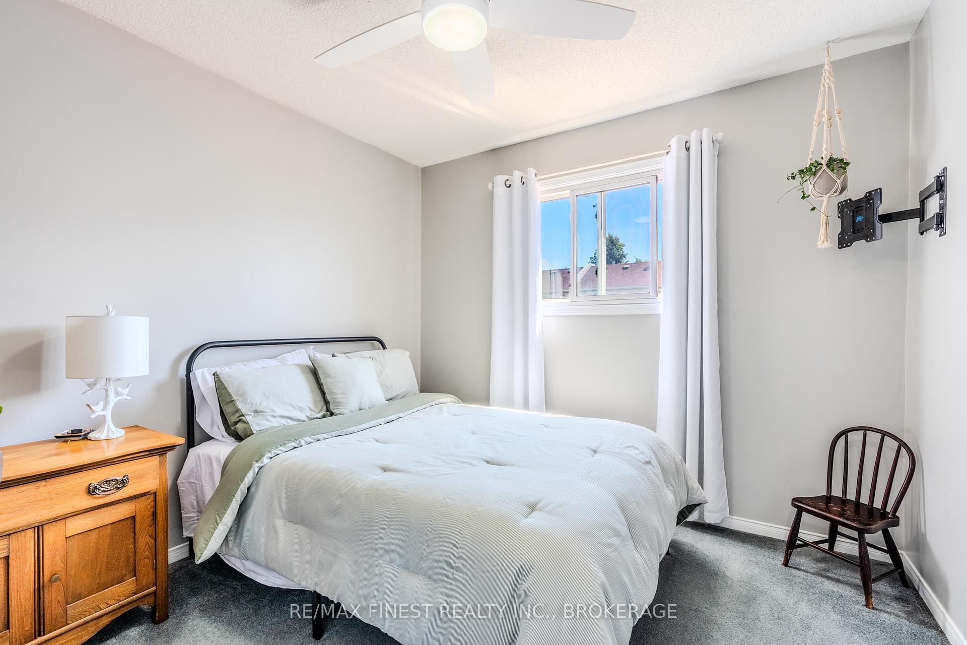 Photo 14 of 128 Reed Drive, Ajax, Central — HOMEH