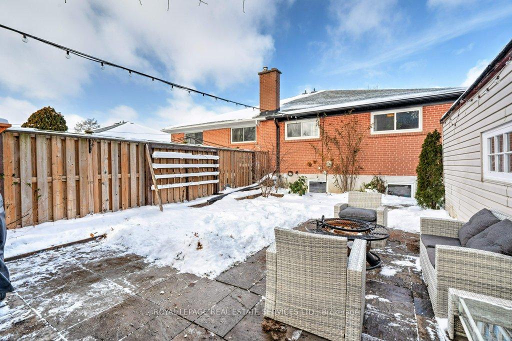 Photo 30 of 96 Raylawn Crescent, Halton Hills, Georgetown — HOMEH