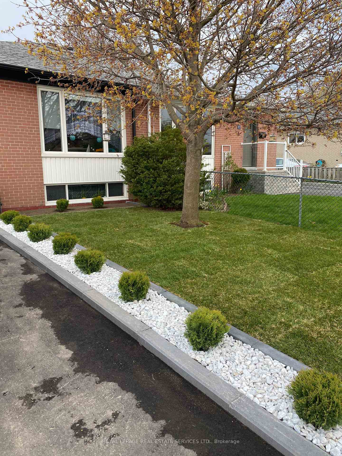 Photo 36 of 96 Raylawn Crescent, Halton Hills, Georgetown — HOMEH