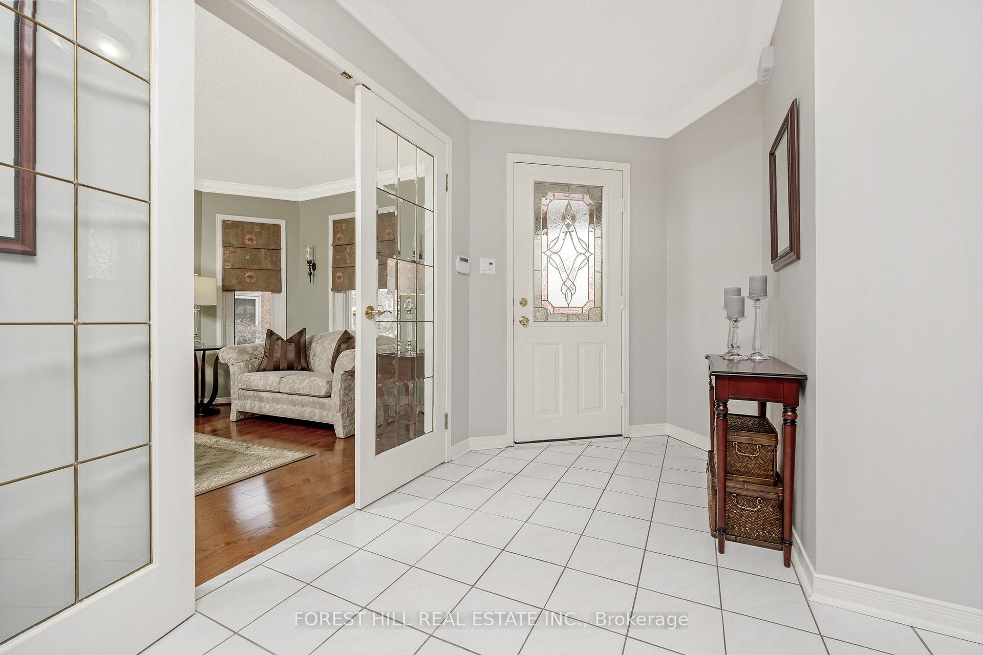 Photo 4 of 85 Hutton Crescent, Caledon, Rural Caledon — HOMEH