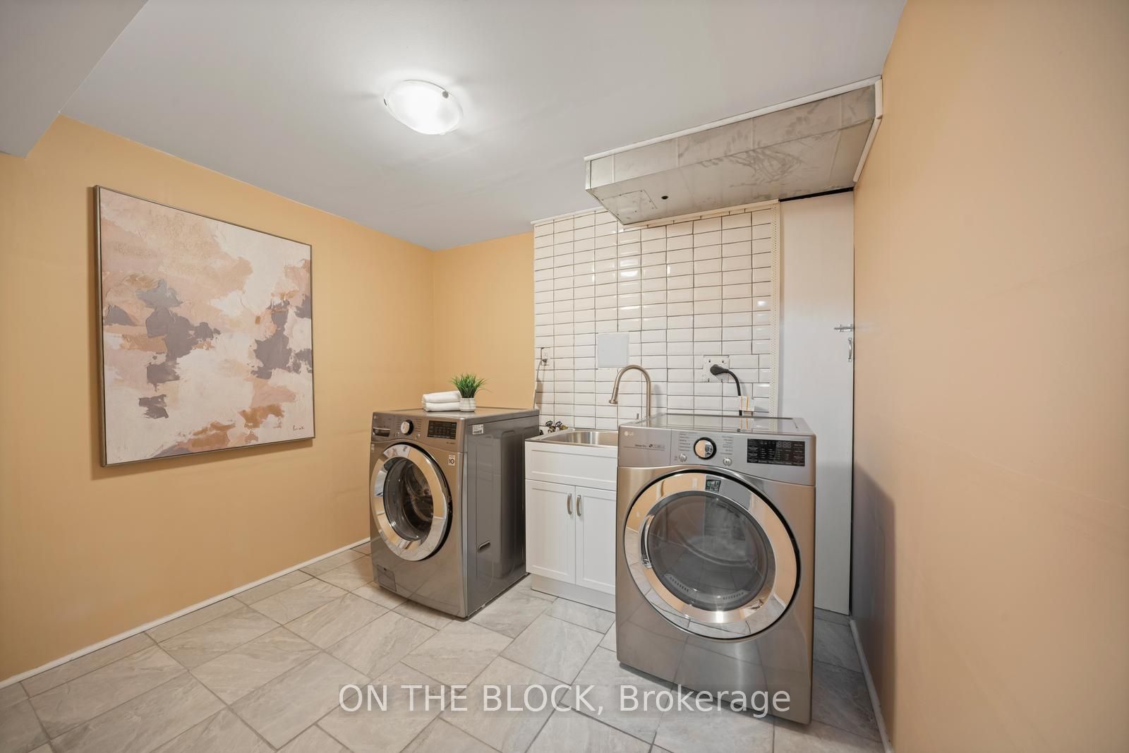 Photo 44 of 370 Isaac Murray Avenue, Vaughan, Maple — HOMEH