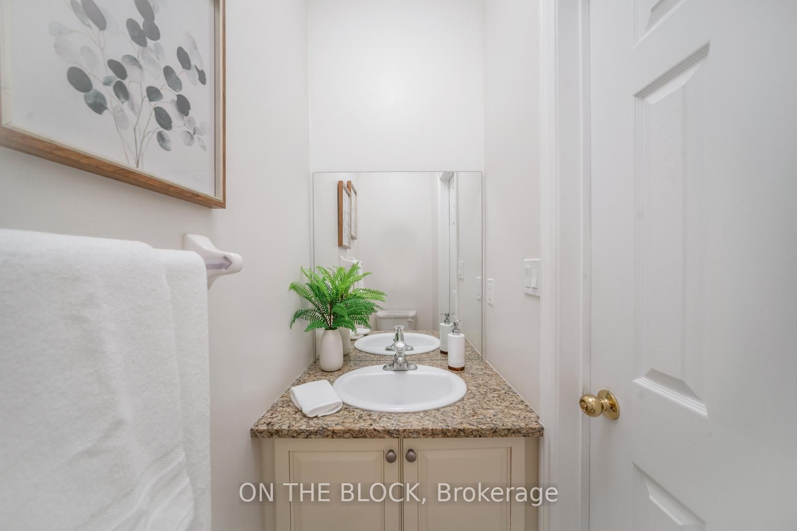 Photo 35 of 370 Isaac Murray Avenue, Vaughan, Maple — HOMEH