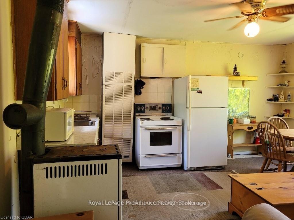 Photo 8 of 1110 Road 506, Frontenac, Frontenac North — HOMEH