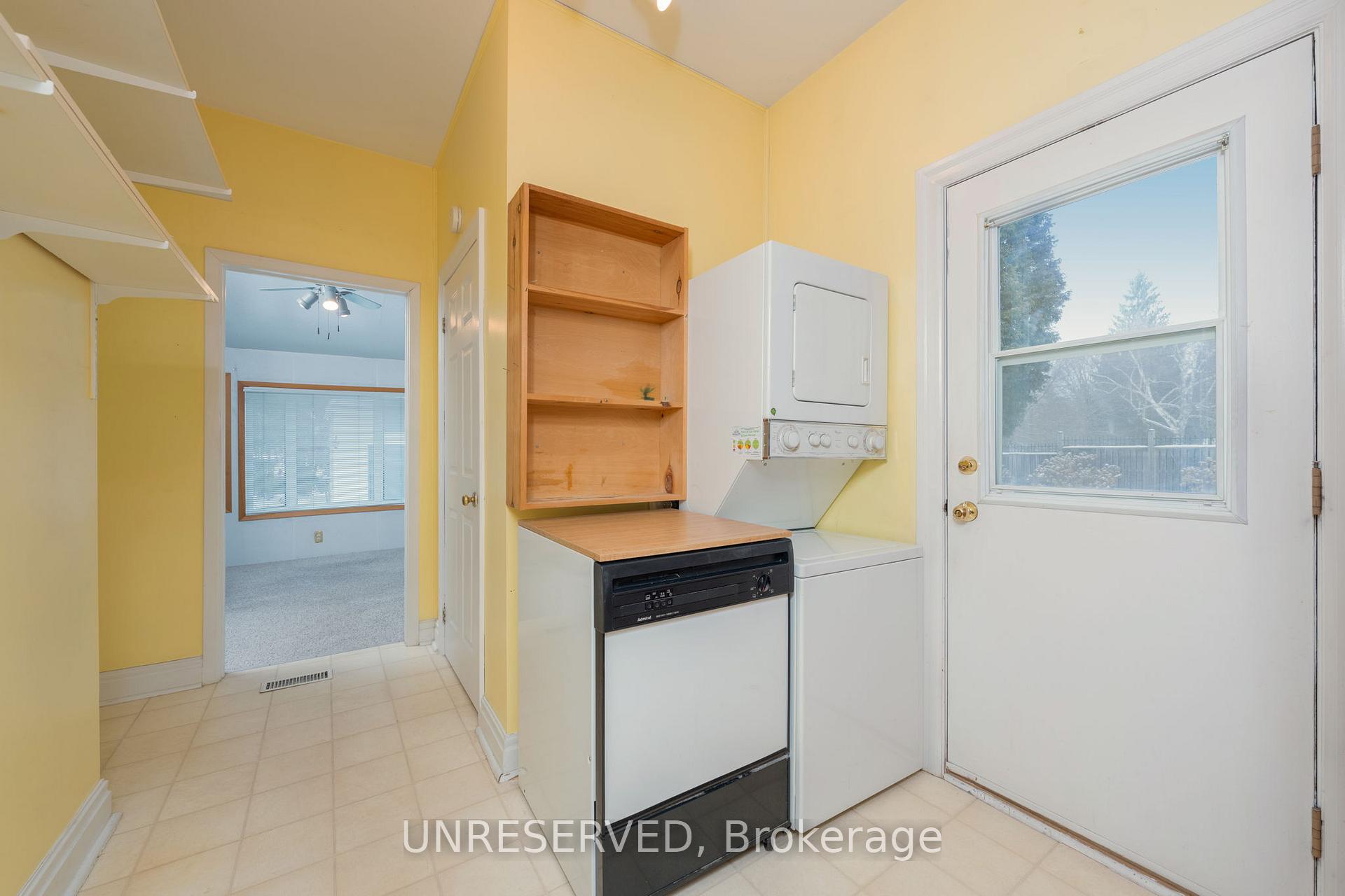 Photo 22 of 89 Bower Street, Halton Hills, Acton — HOMEH