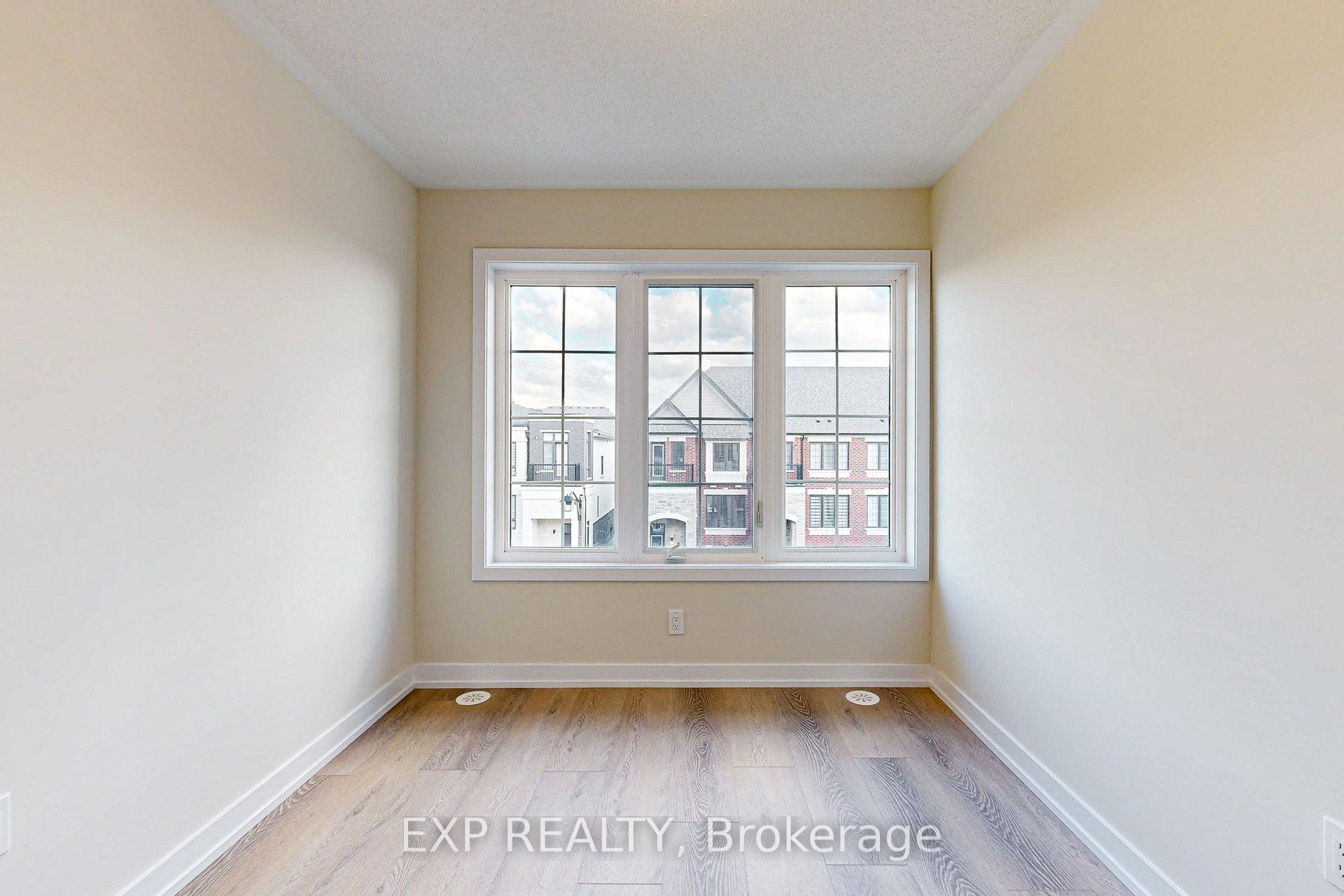 Photo 23 of 1325 Shevchenko Boulevard, Oakville, Northwest — HOMEH