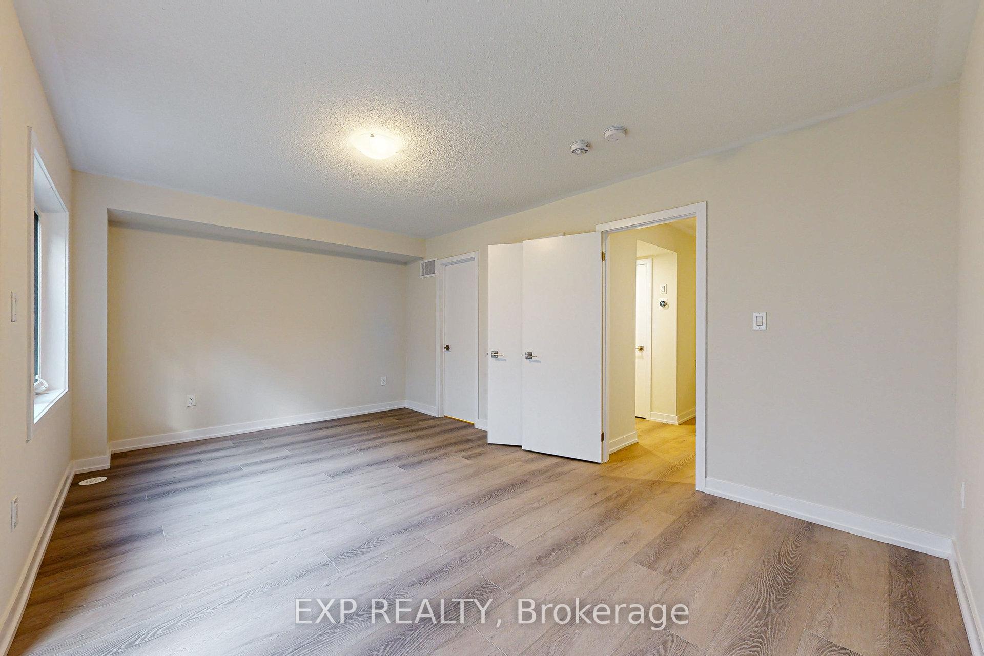 Photo 34 of 1325 Shevchenko Boulevard, Oakville, Northwest — HOMEH