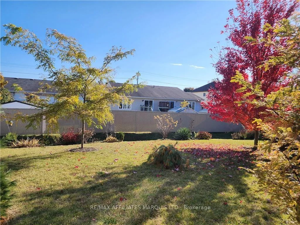 Photo 8 of 124 Emily Jade Crescent, Cornwall — HOMEH