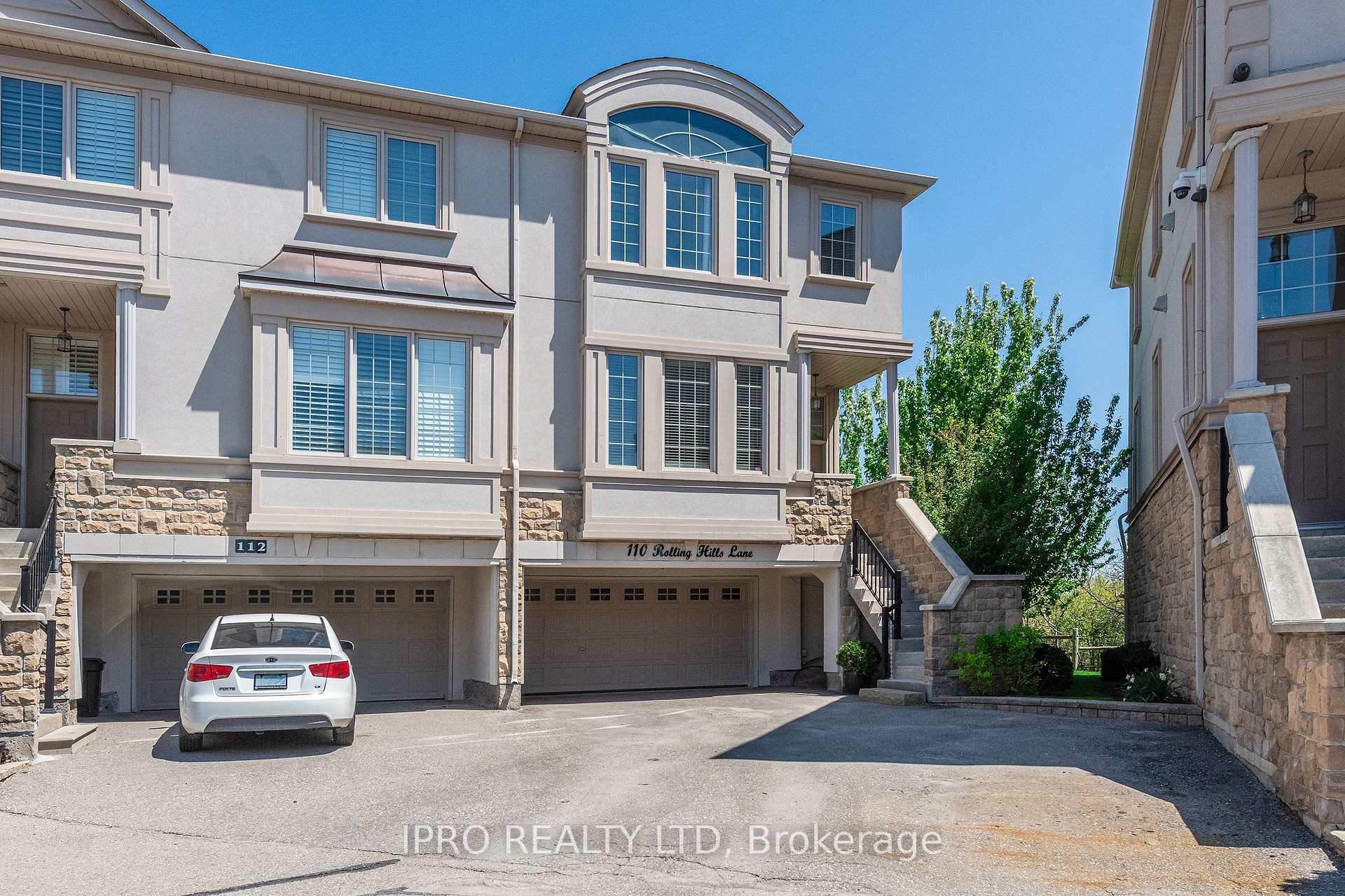 Photo 2 of 110 Rolling Hills Lane, Caledon, Bolton West — HOMEH