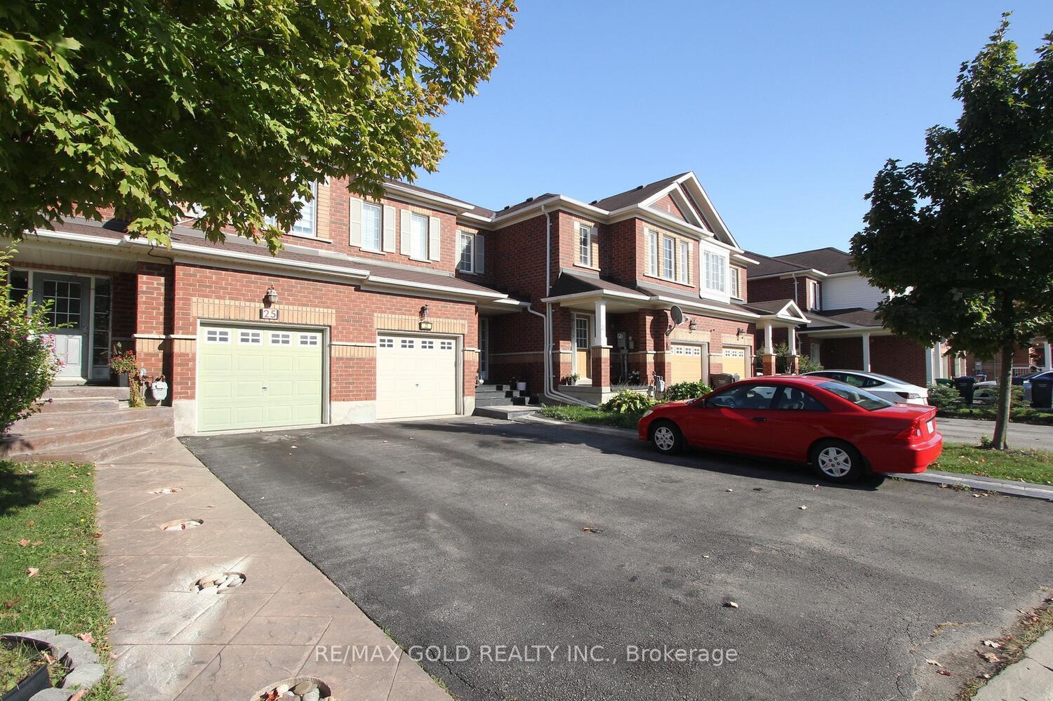 Photo 2 of 25 Wicklow Road E, Brampton, Credit Valley — HOMEH
