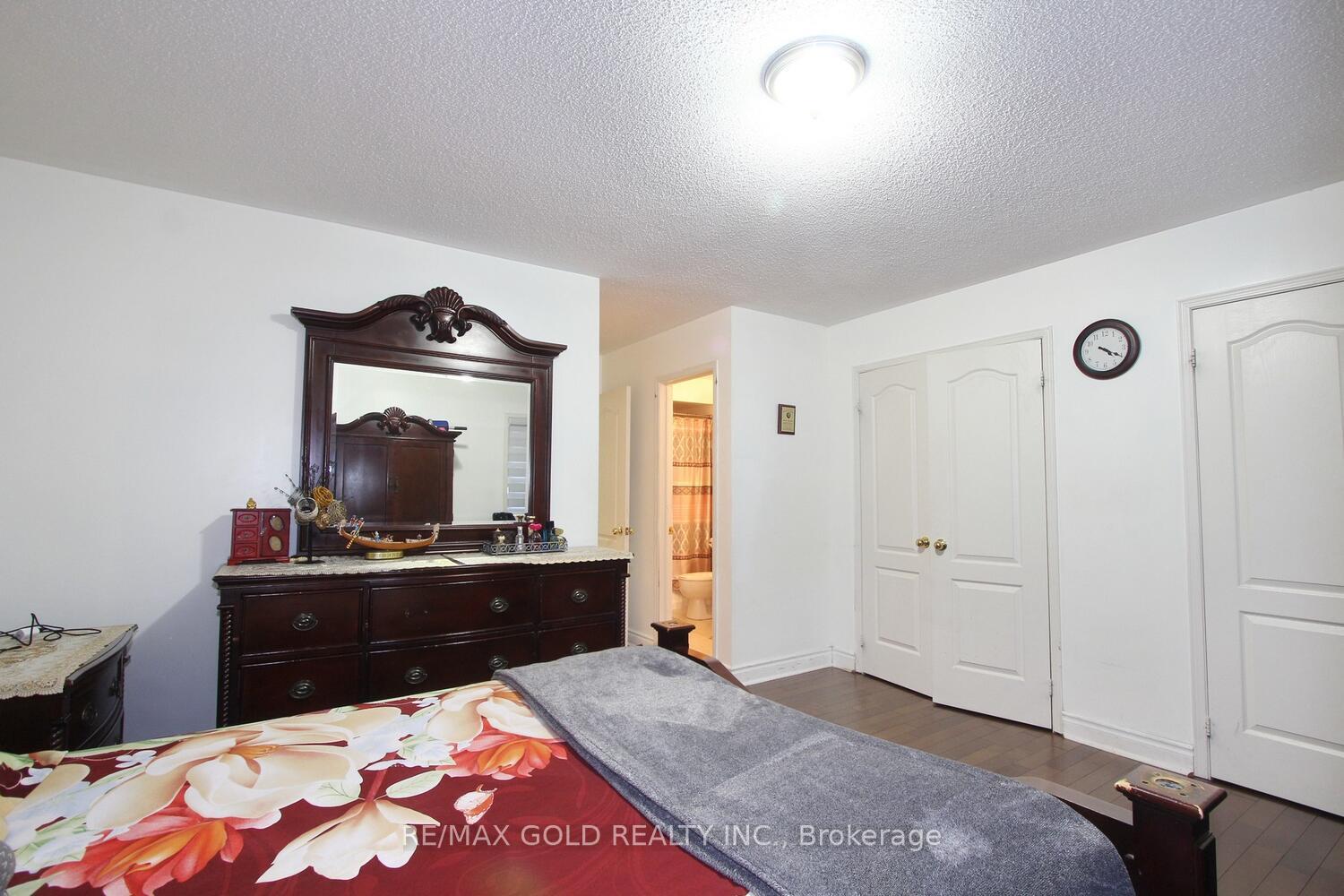 Photo 20 of 25 Wicklow Road E, Brampton, Credit Valley — HOMEH