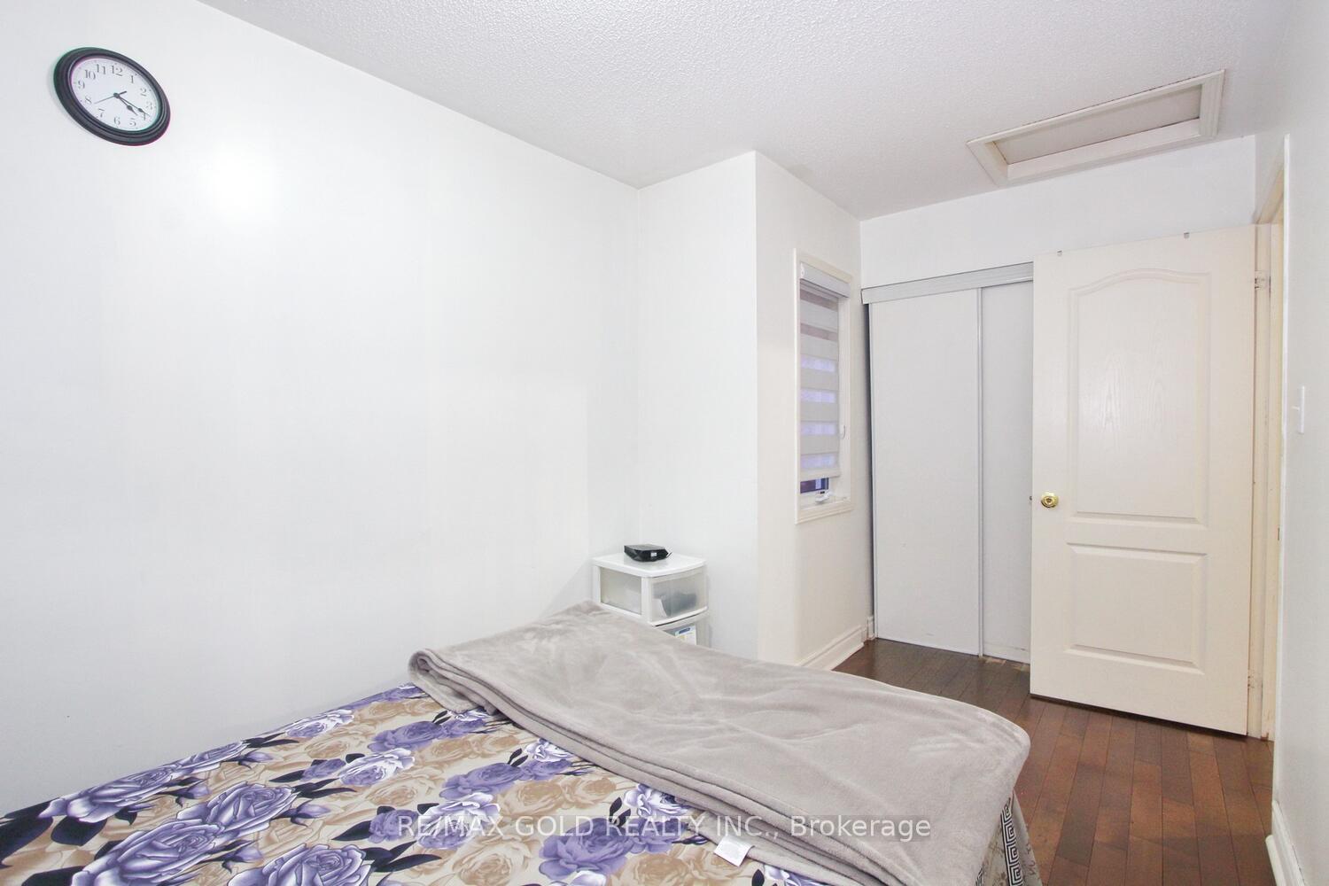 Photo 25 of 25 Wicklow Road E, Brampton, Credit Valley — HOMEH