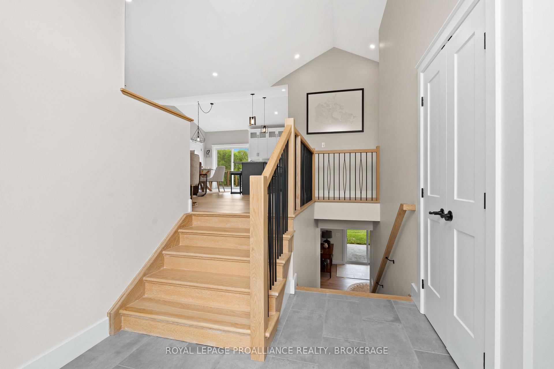 Photo 5 of 3794 Jamieson Road, Frontenac, Frontenac South — HOMEH