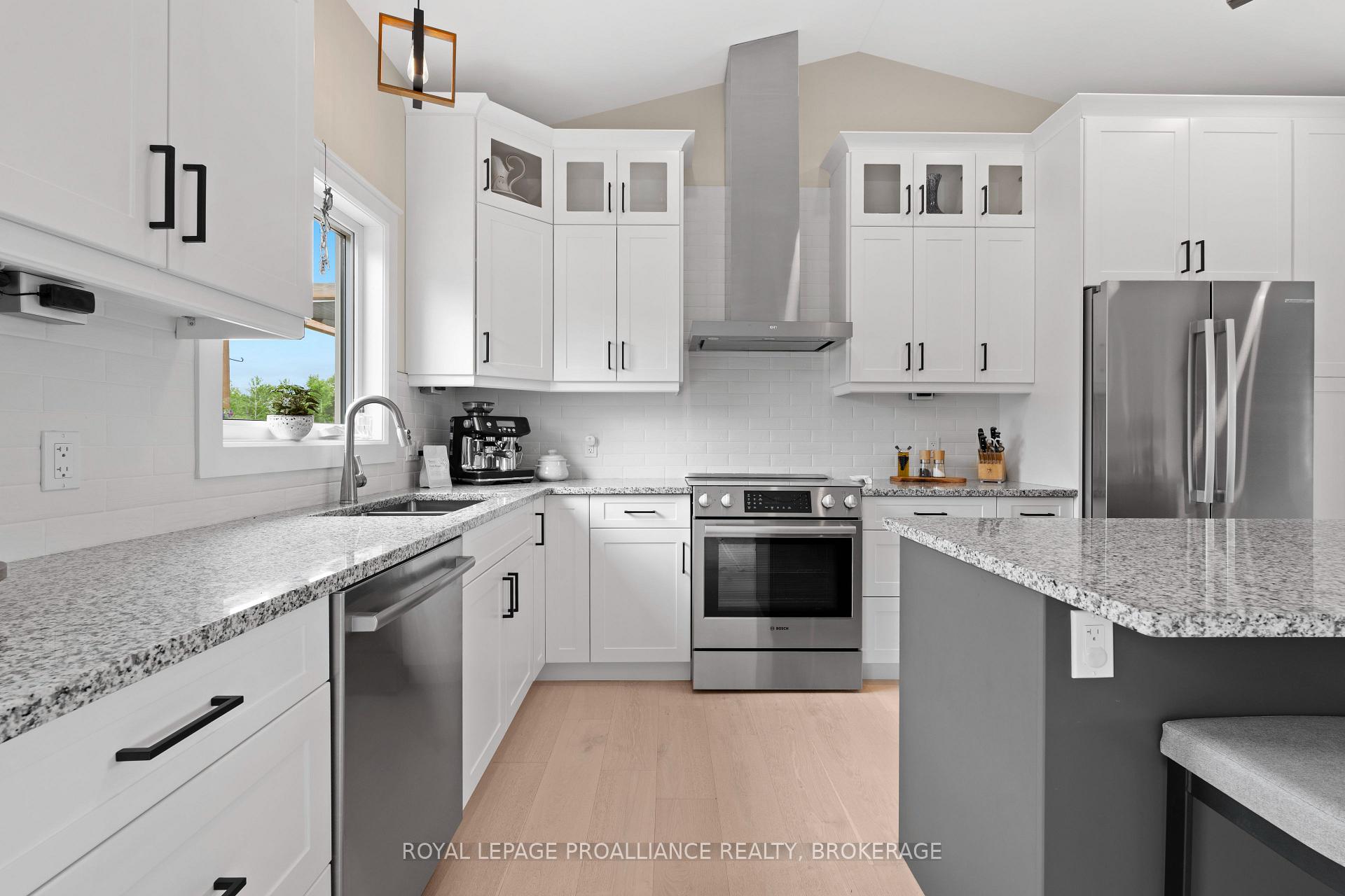 Photo 12 of 3794 Jamieson Road, Frontenac, Frontenac South — HOMEH