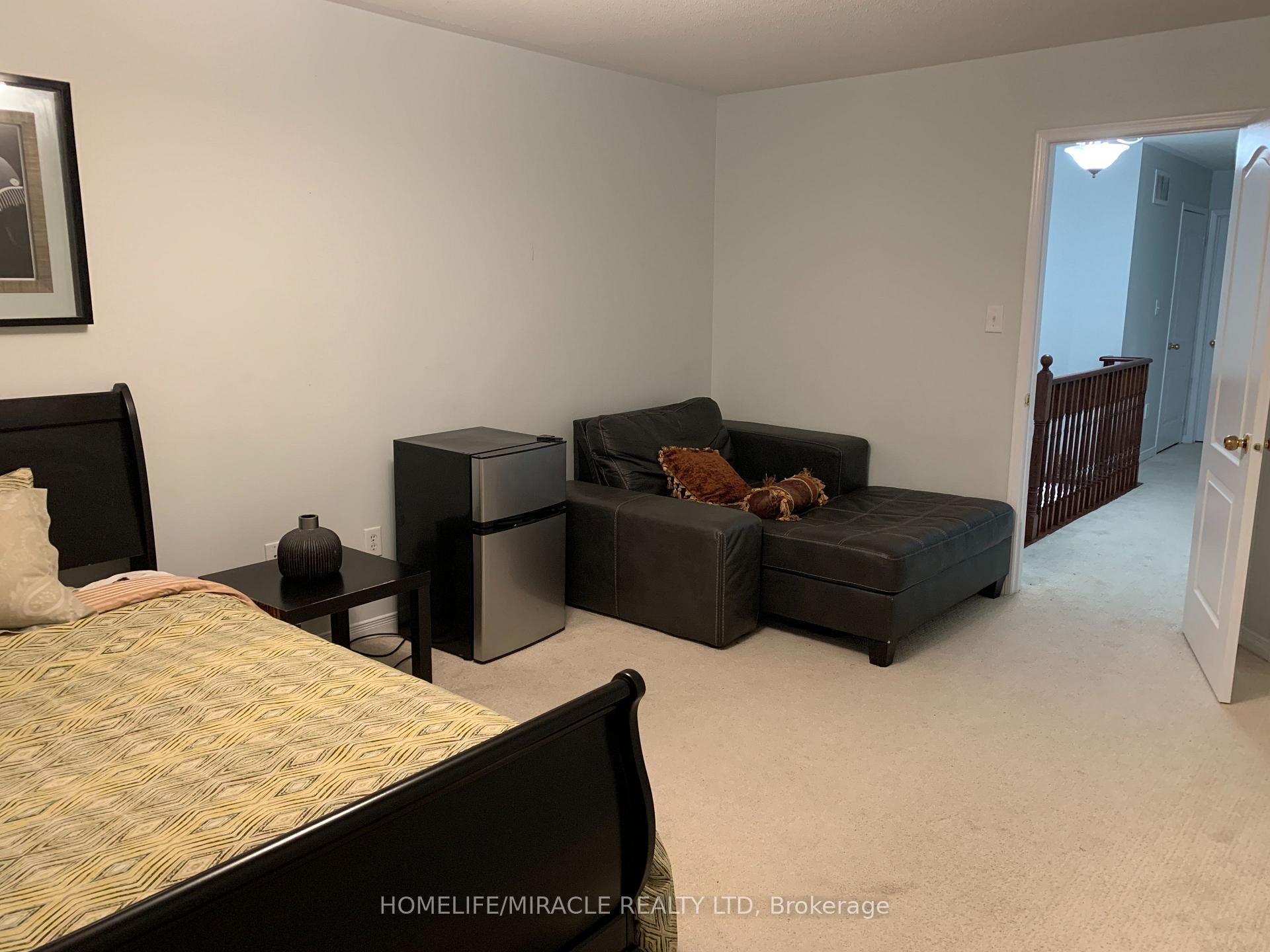 Photo 6 of 2275 Stone Glen Crescent, Oakville, Westmount — HOMEH