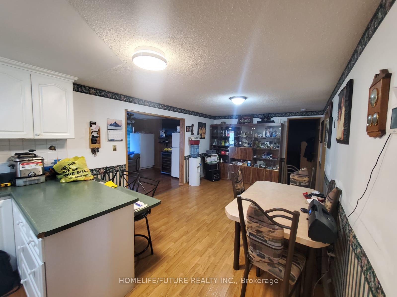 Photo 5 of 34 Emery Court, Georgina, Sutton & Jackson's Point — HOMEH
