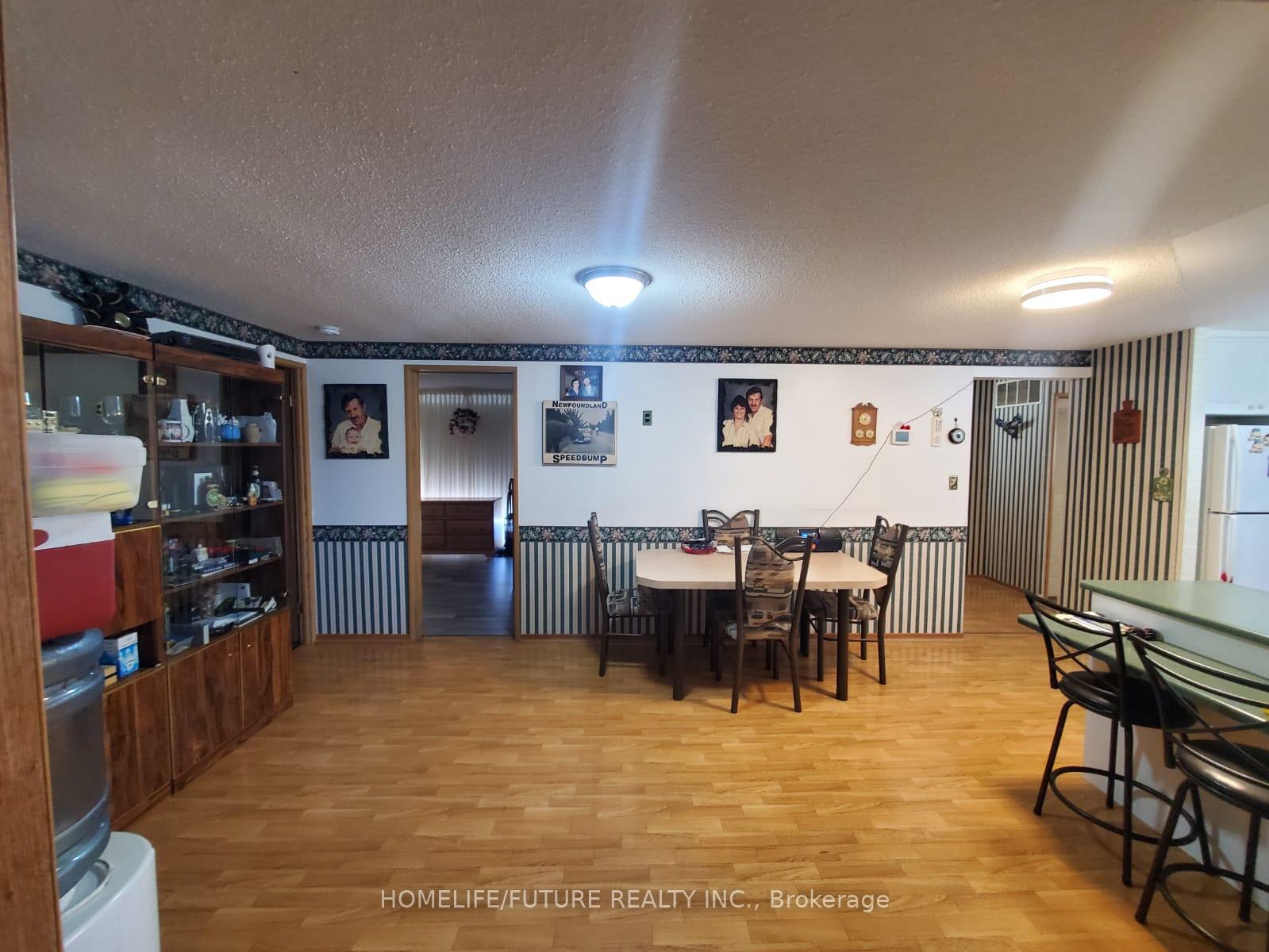 Photo 11 of 34 Emery Court, Georgina, Sutton & Jackson's Point — HOMEH