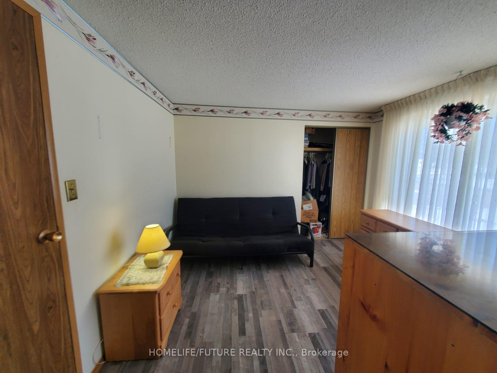 Photo 12 of 34 Emery Court, Georgina, Sutton & Jackson's Point — HOMEH