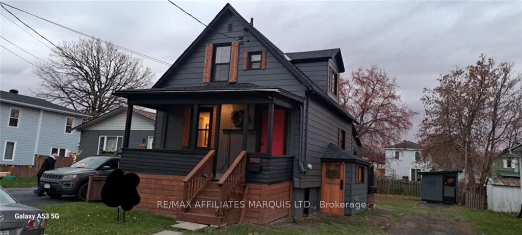 Photo 1 of 320 Sixth Street W, Cornwall — HOMEH