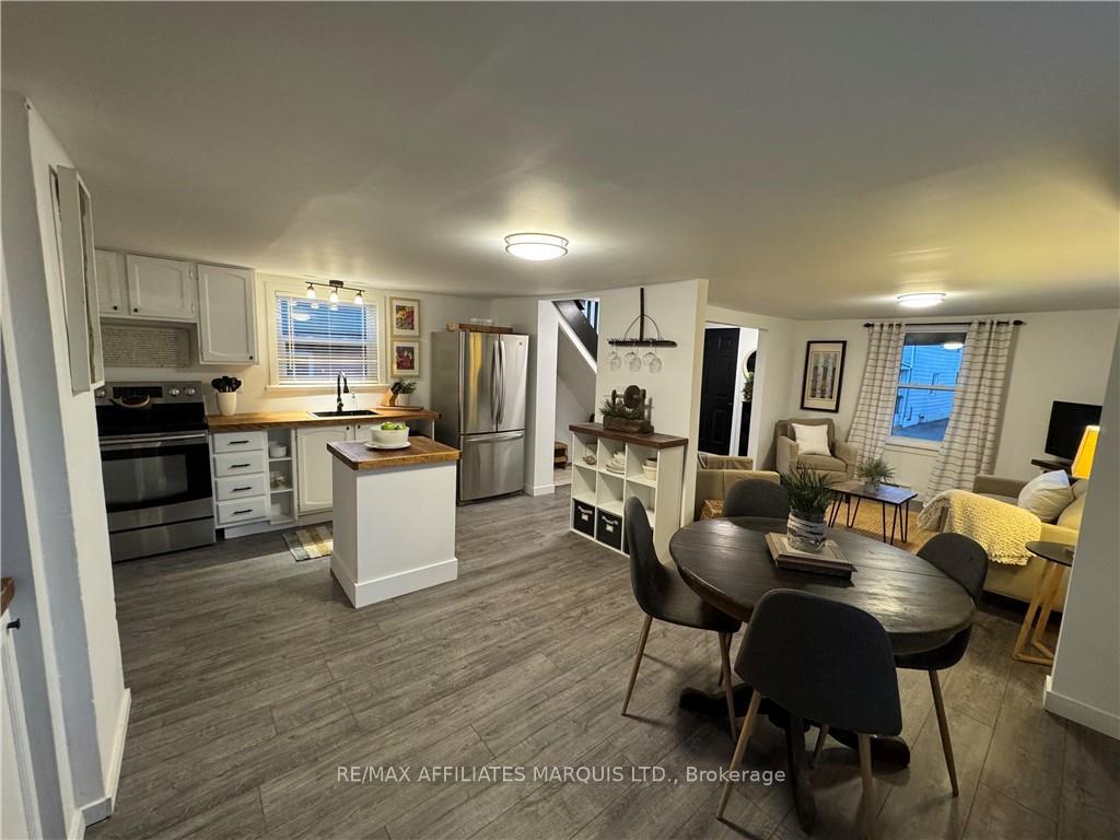 Photo 11 of 320 Sixth Street W, Cornwall — HOMEH
