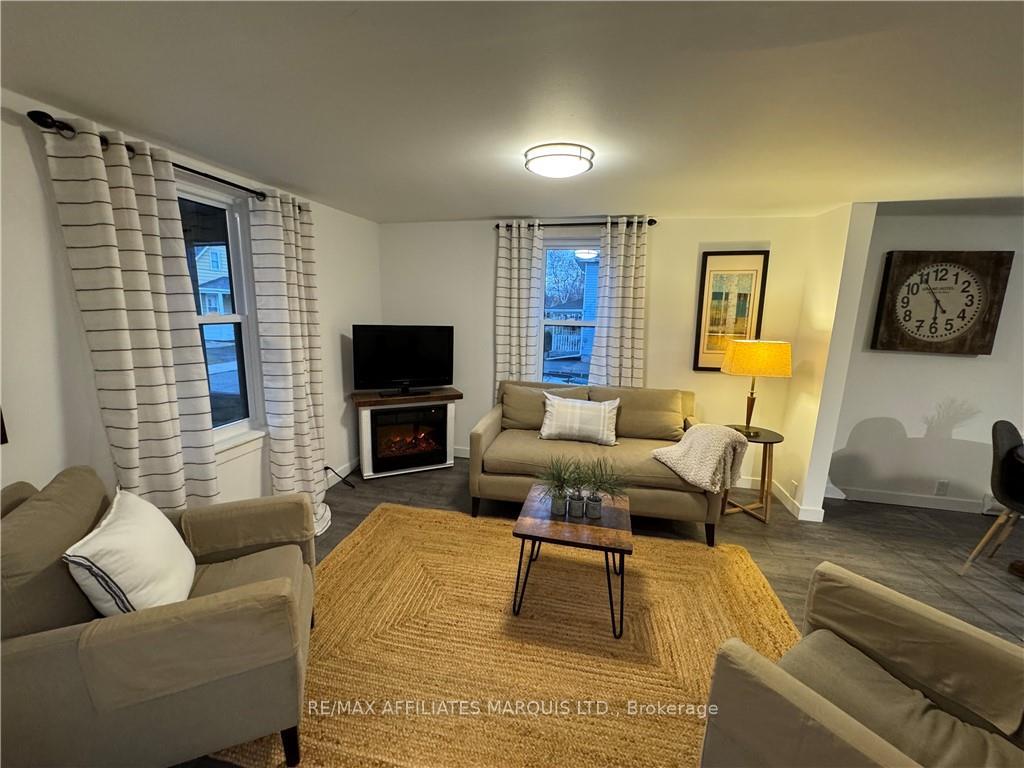 Photo 13 of 320 Sixth Street W, Cornwall — HOMEH