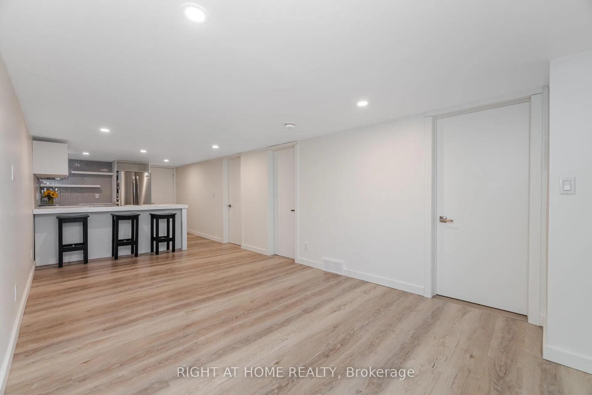 Photo 16 of 183 Normanhurst Avenue, Hamilton, Normanhurst — HOMEH
