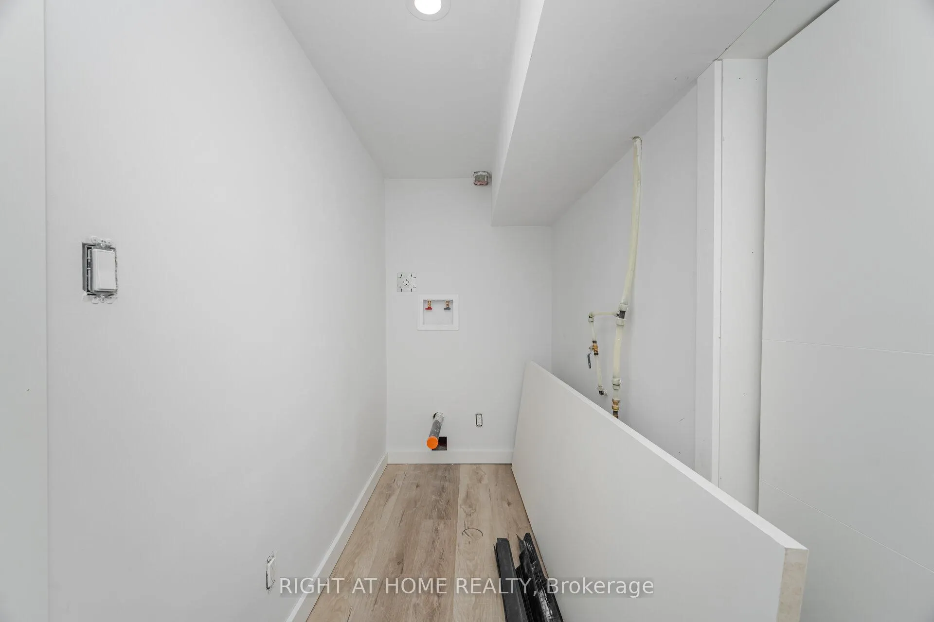 Photo 23 of 183 Normanhurst Avenue, Hamilton, Normanhurst — HOMEH