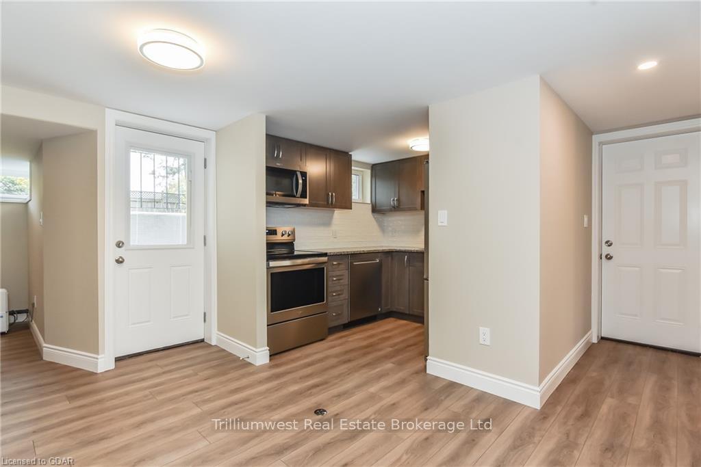 Photo 29 of 25 Nicklin Crescent, Guelph, Riverside Park — HOMEH