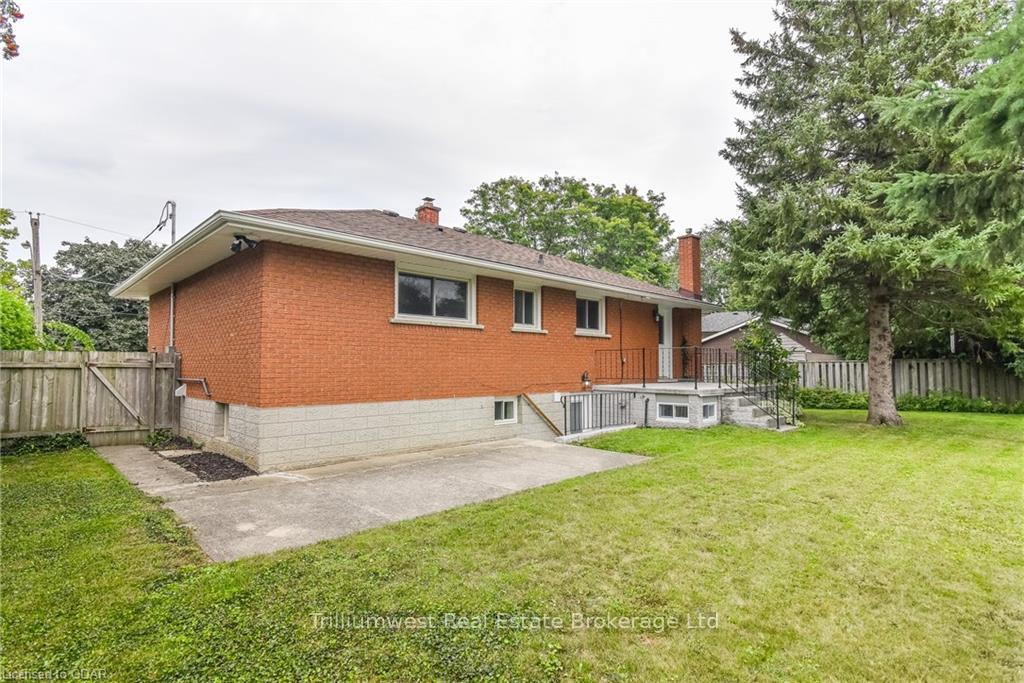 Photo 37 of 25 Nicklin Crescent, Guelph, Riverside Park — HOMEH