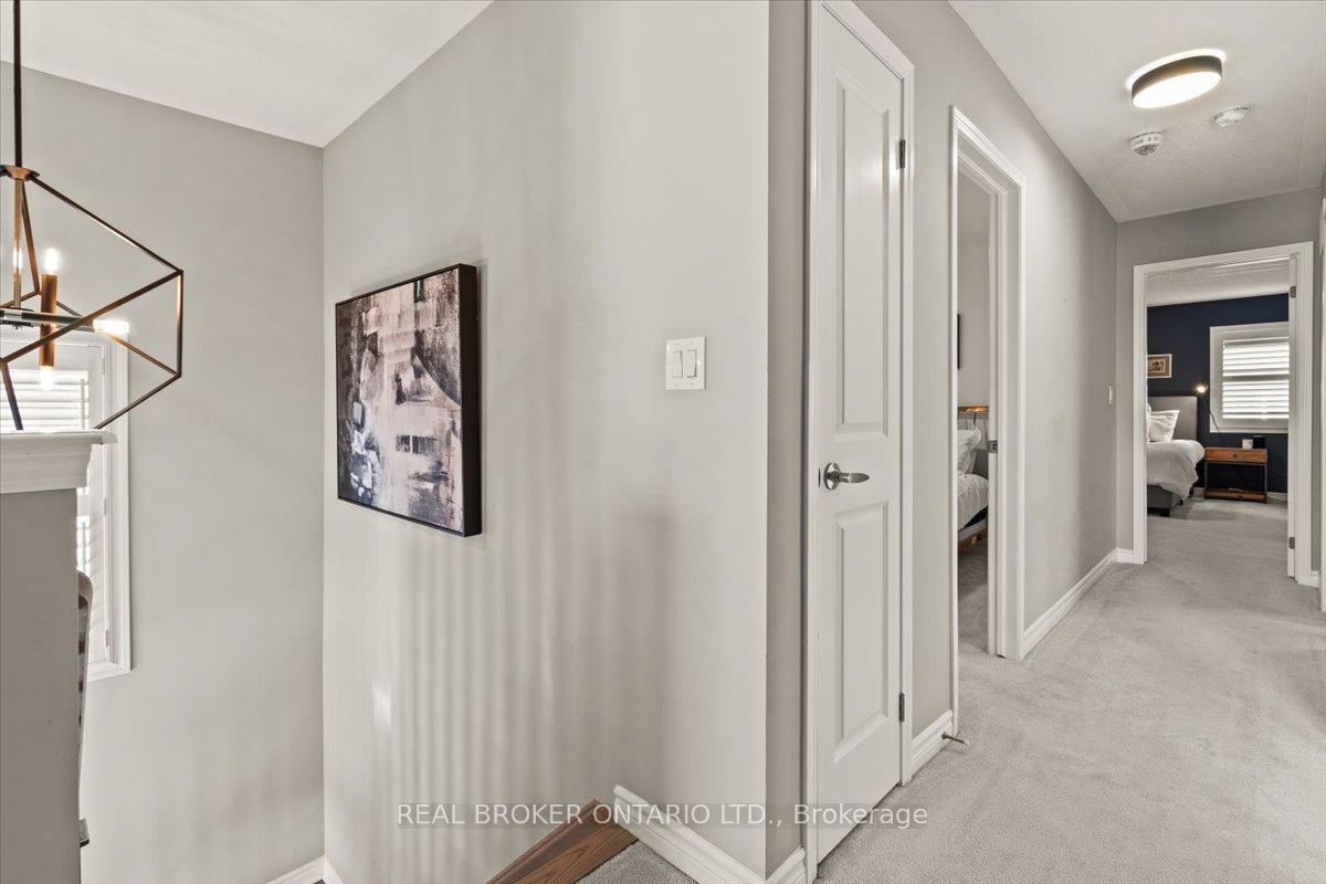 Photo 25 of 100 Celano Drive, Hamilton, Waterdown — HOMEH