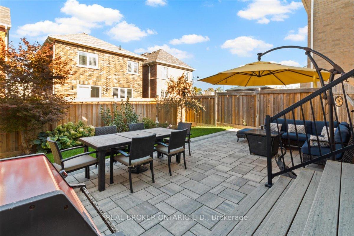 Photo 45 of 100 Celano Drive, Hamilton, Waterdown — HOMEH