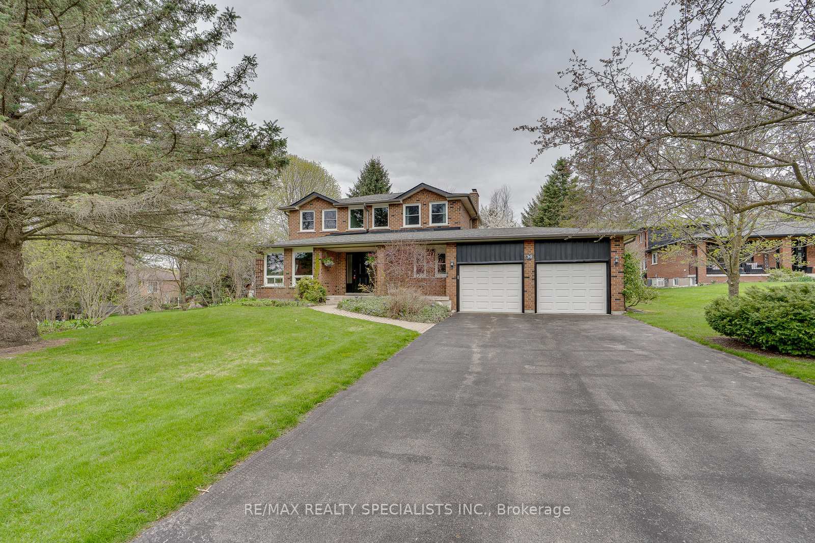 Photo 1 of 30 Marilyn Street, Caledon, Caledon East — HOMEH