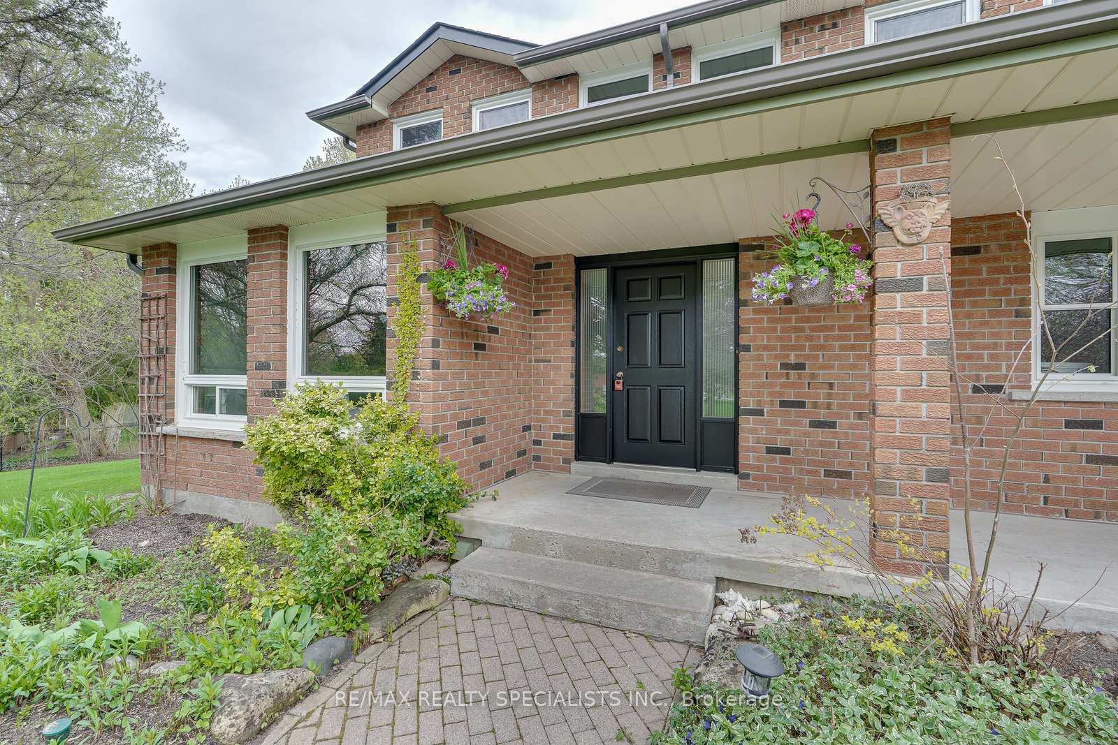 Photo 5 of 30 Marilyn Street, Caledon, Caledon East — HOMEH