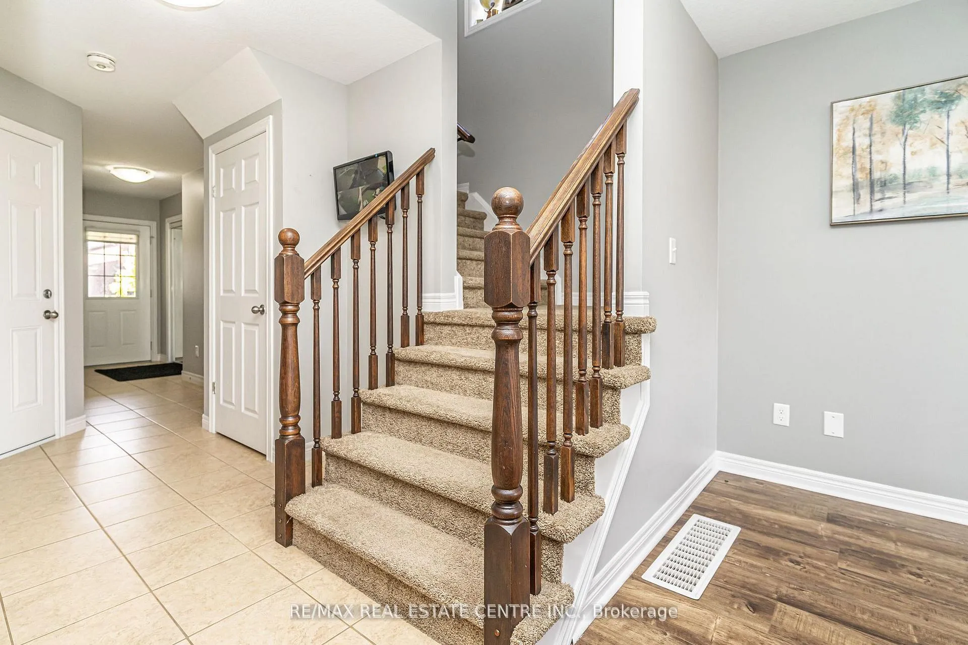 Photo 20 of 28 Newstead Road, Brant, Paris — HOMEH