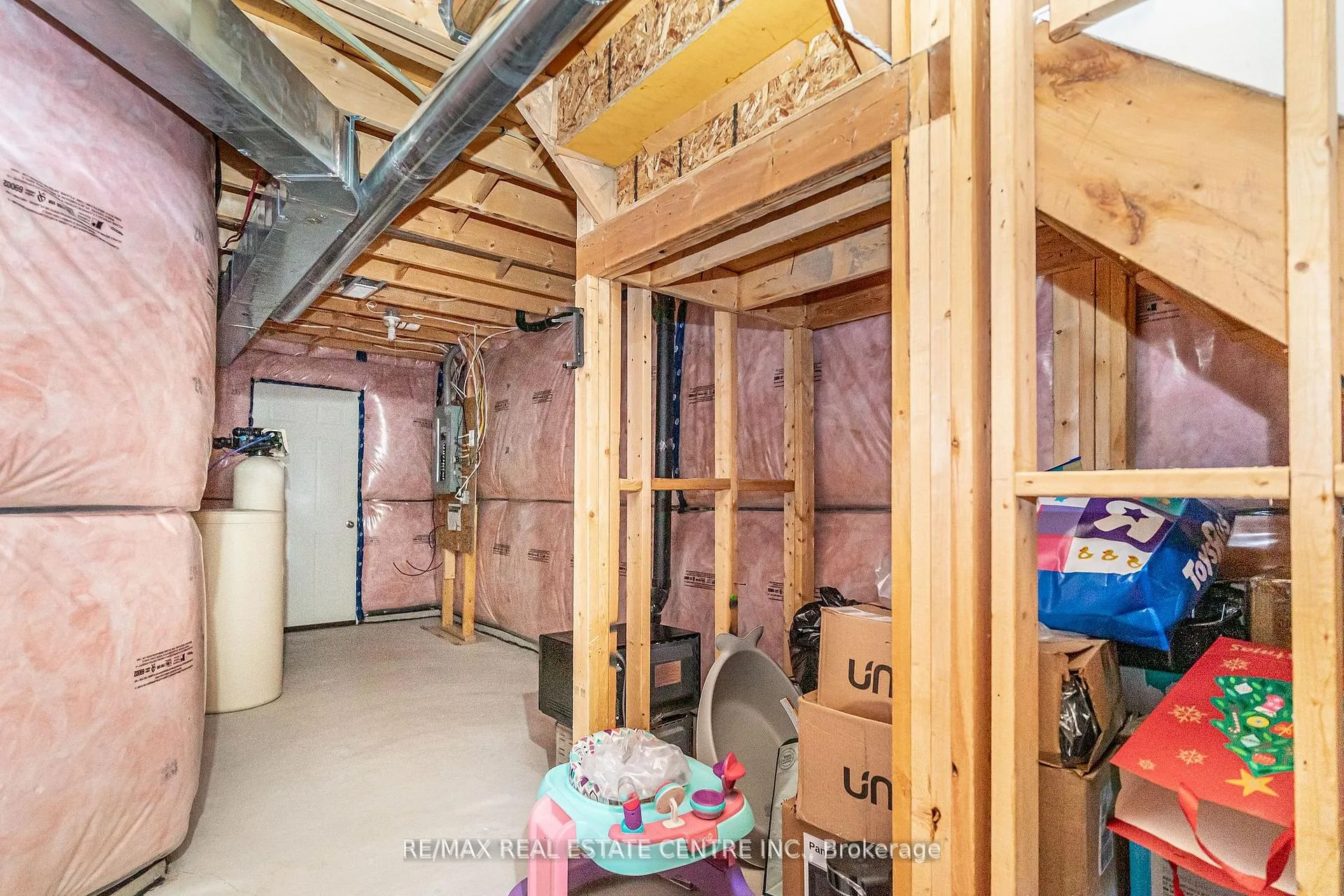 Photo 34 of 28 Newstead Road, Brant, Paris — HOMEH
