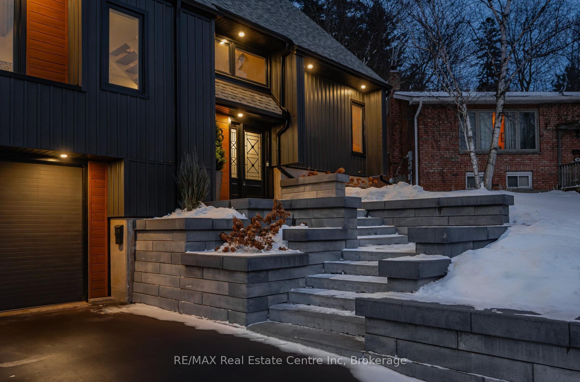 Photo 2 of 81 Mulberry Drive, Cambridge, Hespeler Village — HOMEH