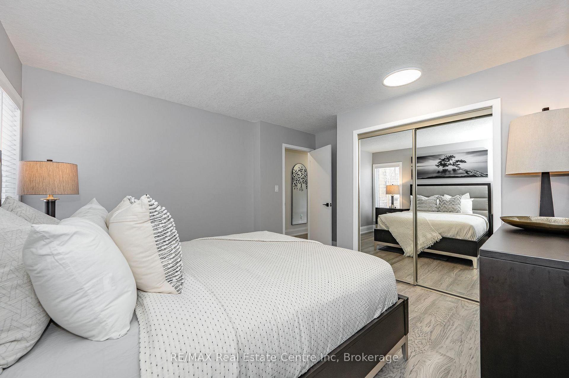 Photo 20 of 81 Mulberry Drive, Cambridge, Hespeler Village — HOMEH
