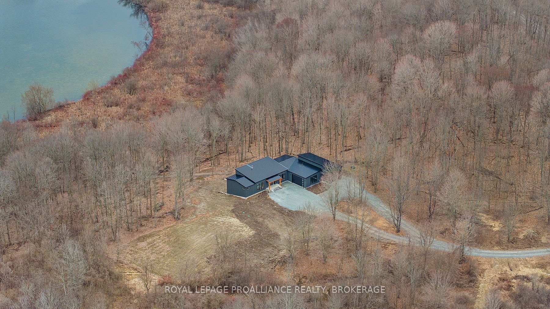 Photo 2 of 2872 Beach Nut Road, Frontenac, Frontenac South — HOMEH